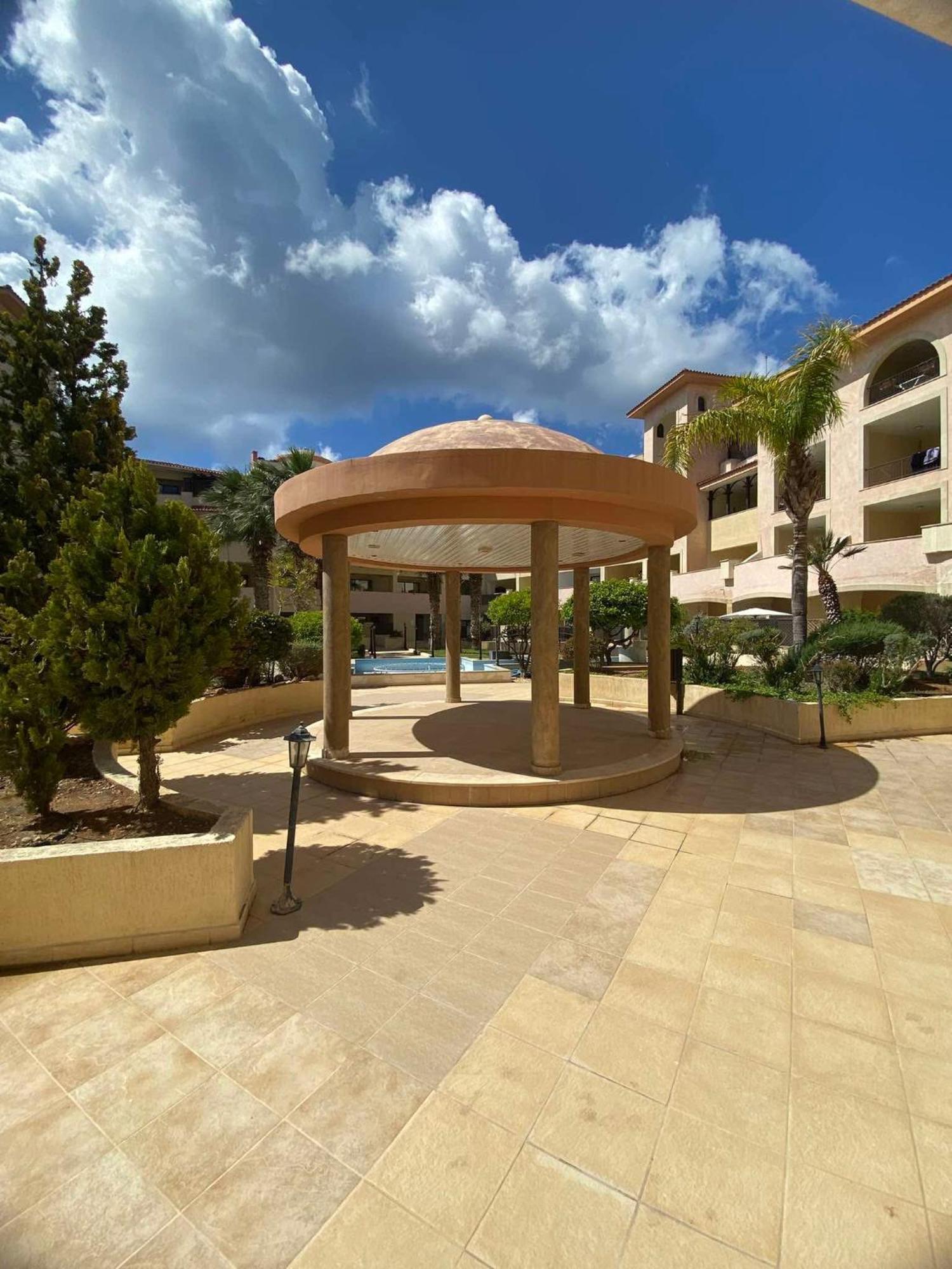 Sea View Apartman No Pool 파포스 외부 사진