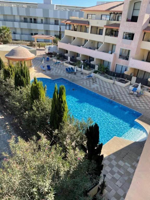Sea View Apartman No Pool 파포스 외부 사진